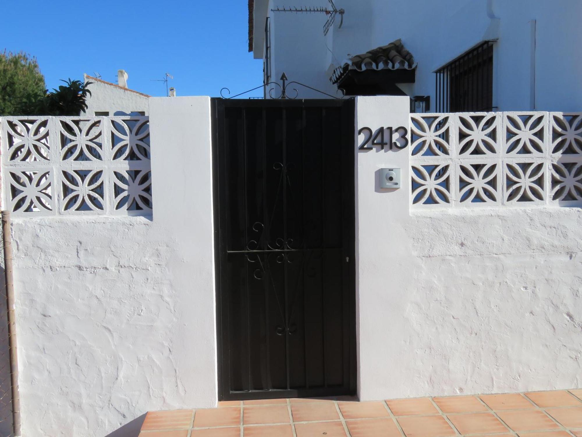 Apartamento Bien Situado En Marbella Exterior photo