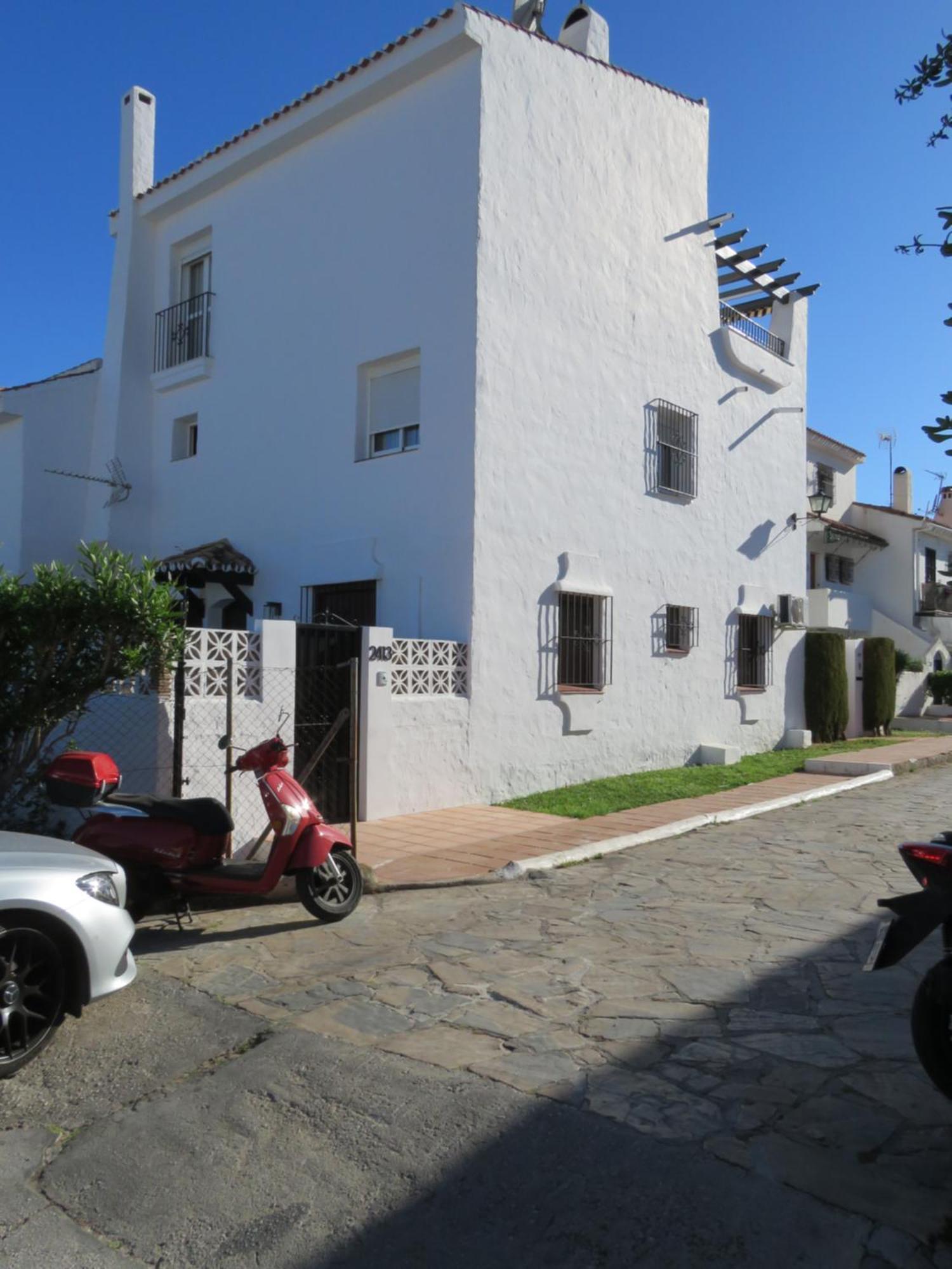 Apartamento Bien Situado En Marbella Exterior photo